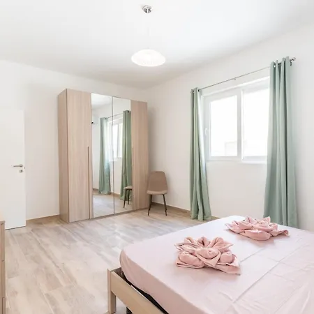 Charming 3bed In St Pauls I St. Paul's Bay