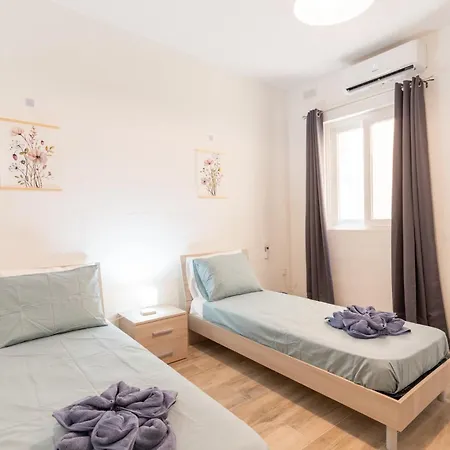 Charming 3bed In St Pauls I Apartment *